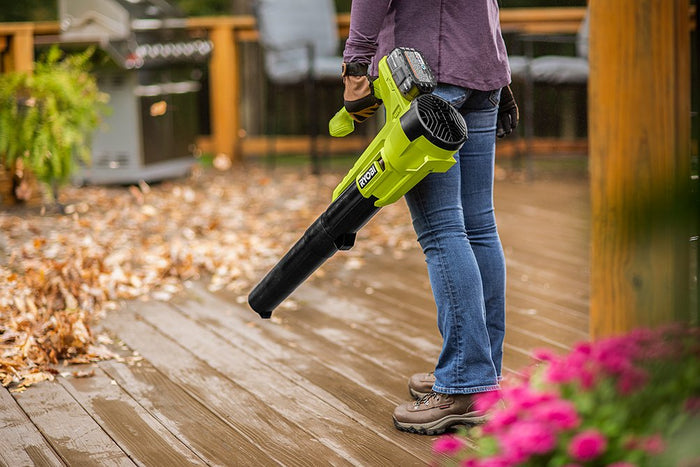 Akumulatorski duvač lišća u setu sa punjačem i baterijom RY18BLA-140 4Ah (18V ONE+™) RYOBI