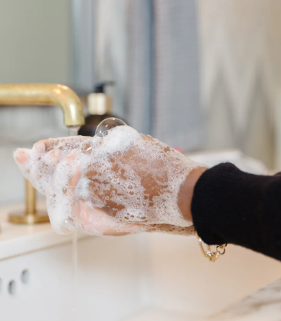 Ambre Santal Hand Soap- L'AVANT