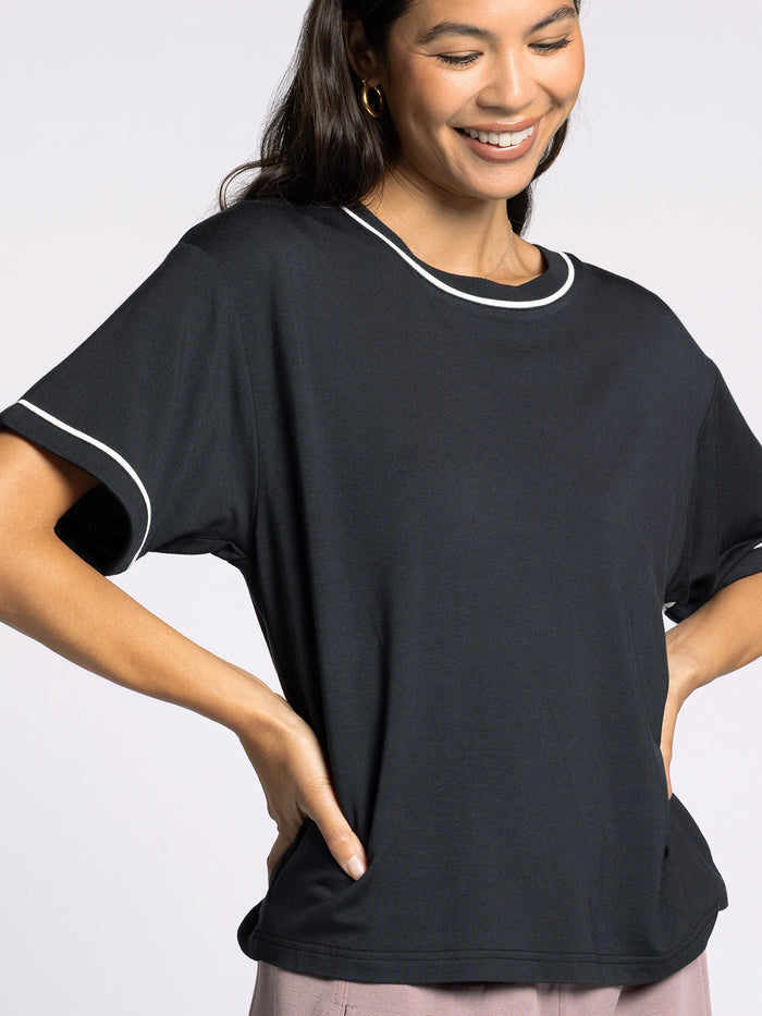 ANNE TEE