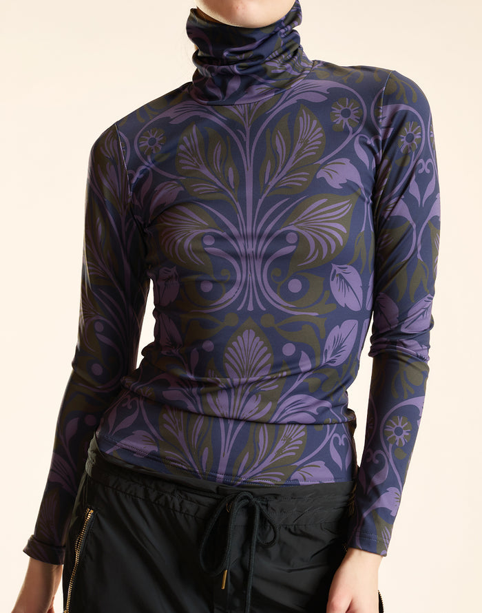Art Nouveau Turtleneck