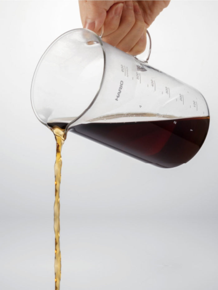 Photo of HARIO Beaker Server (600ml) ( ) [ HARIO ] [ Decanters ]