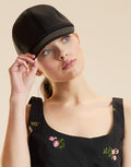 SHORT BRIM 6-PANEL HAT in black