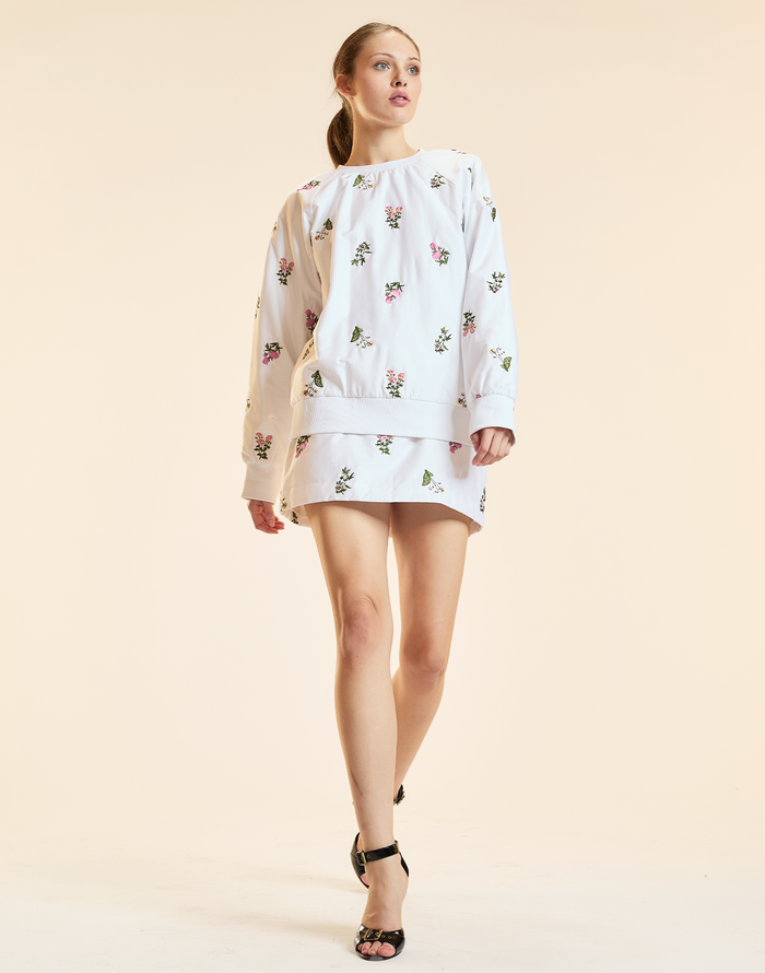 EMBROIDERED PULLOVER in White