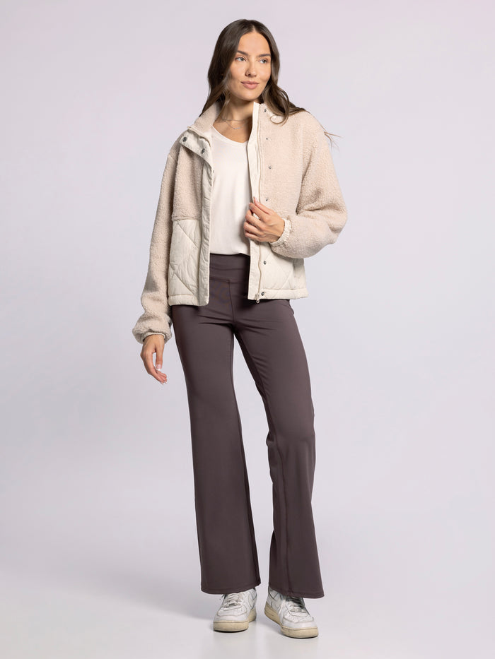 CALLIE FLARE PANTS