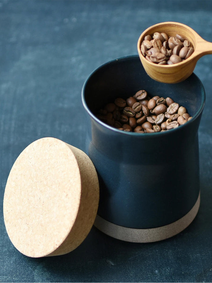Photo of KINTO Ceramic Lab Canister 650ml ( ) [ KINTO ] [ Storage ]