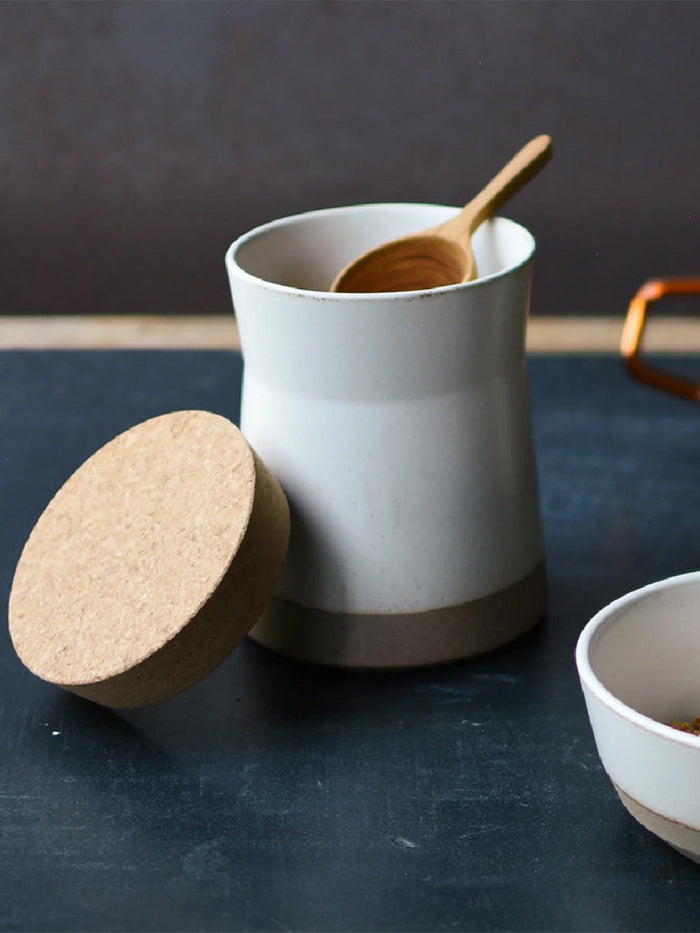 Photo of KINTO Ceramic Lab Canister 650ml ( ) [ KINTO ] [ Storage ]