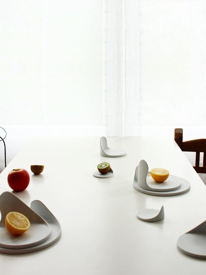 Photo of COOKPLAY Gochi Mum Plate (⌀21cm/8.3in) ( ) [ Cookplay ] [ Plates ]