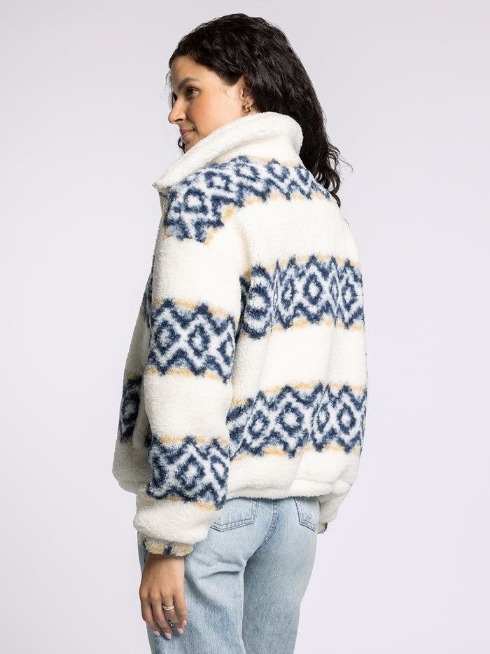 #color_aztec-white-navy