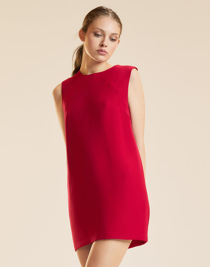 Wool shift dress in red