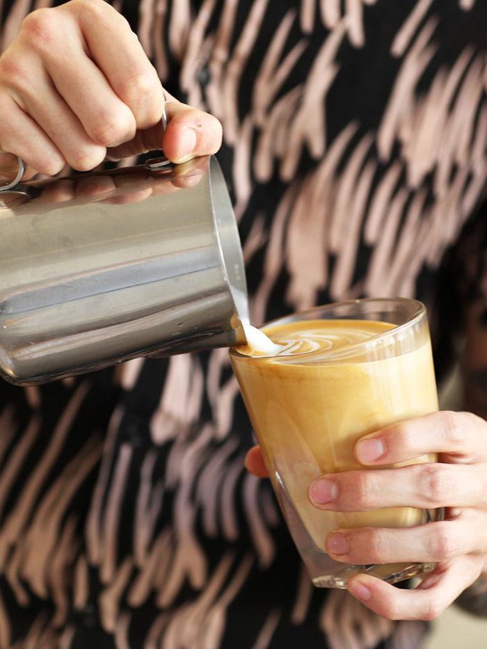 Photo of notNeutral VERO Latte Glass (12oz/355ml) ( ) [ notNeutral ] [ Coffee Glasses ]