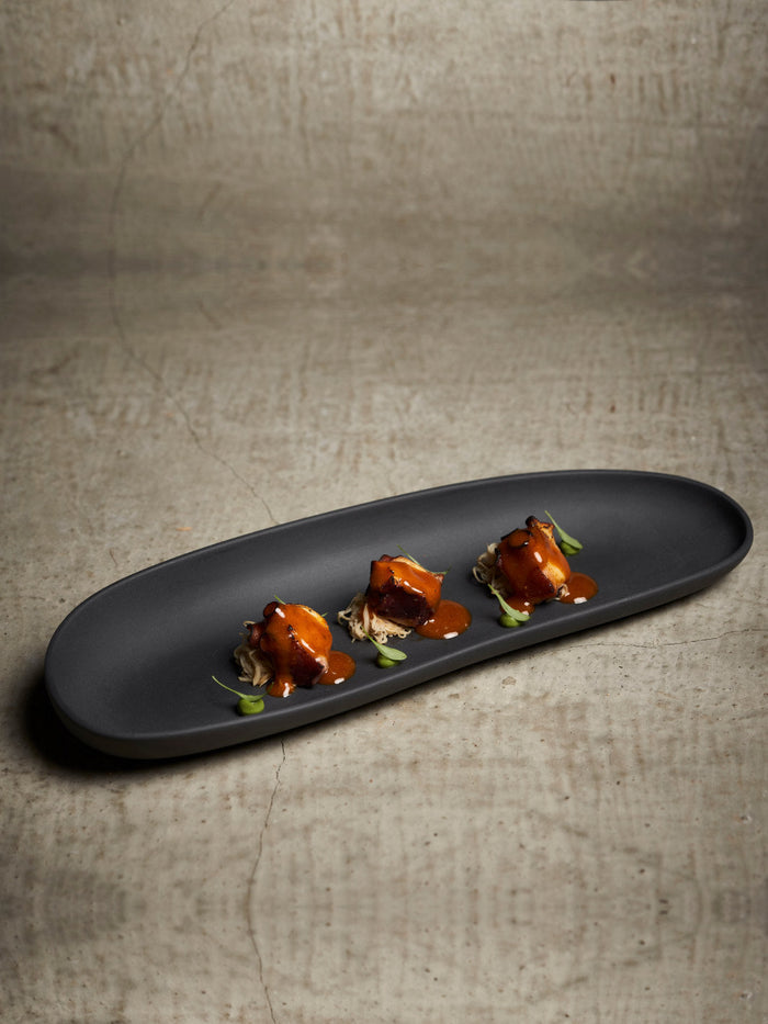 Photo of COOKPLAY Yayoi Platter Board (32x11.5cm/13x4.5in) ( ) [ Cookplay ] [ Plates ]